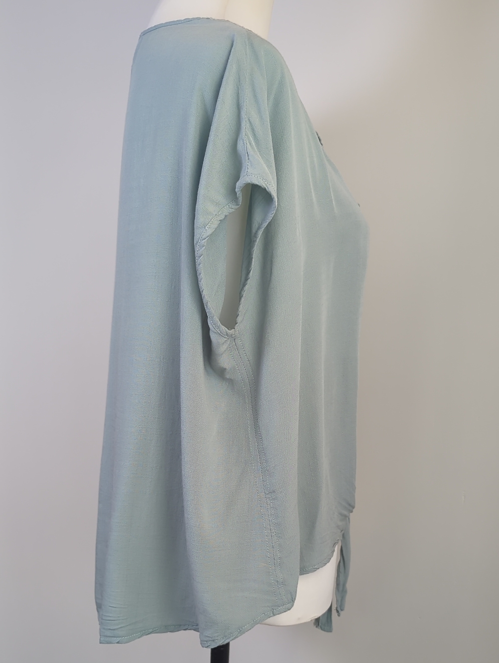 Allie Rose Boho Lace Trim Tie Front V-Neck Blouse Mint Sage Blue Green MEDIUM - Picture 9 of 16